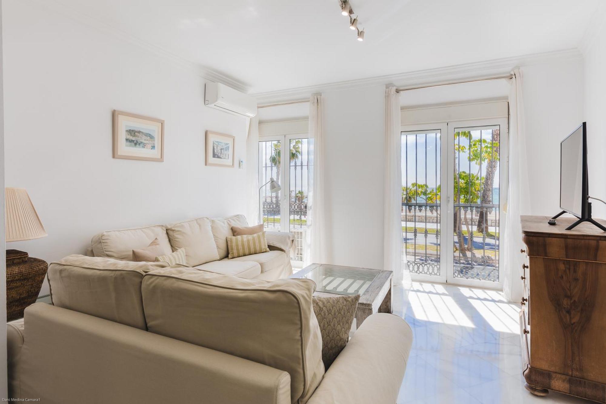 Apartamento Con Vistas Al Mar Apartment Malaga Exterior photo